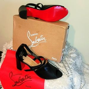 Women  Chritian Louboutin  size 44